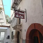 A Casa Di Lui